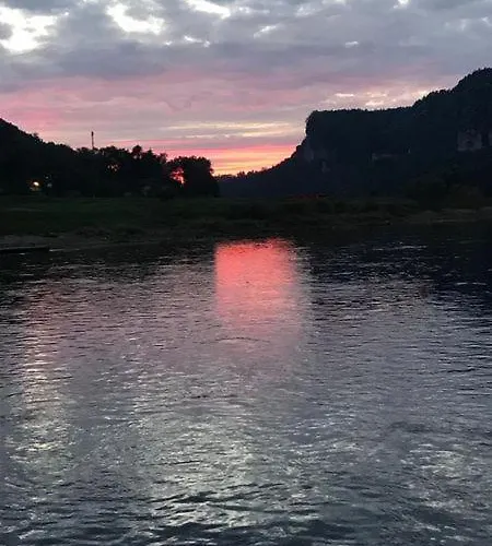 Sandsteinwandblick Apartment *